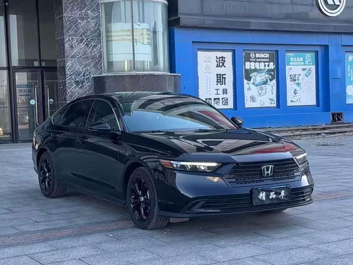 Фото 3 - Honda Accord