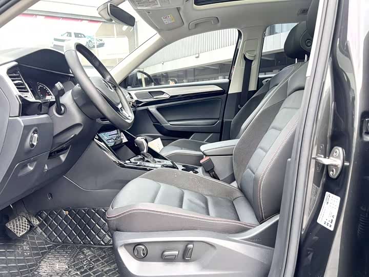 Фото 5 - Volkswagen Tayron