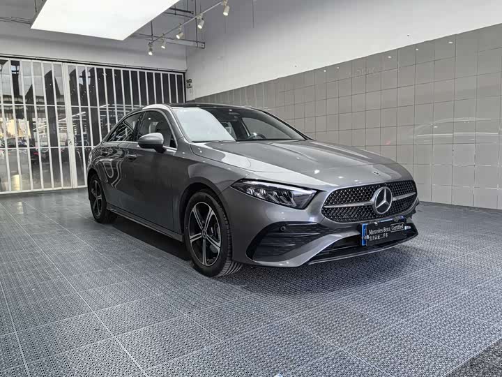 Фото 3 - Mercedes-Benz A-Class