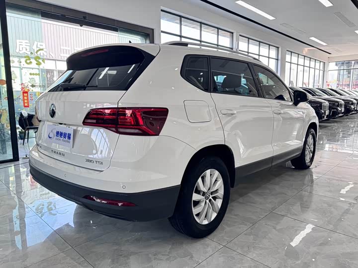 Фото 5 - Volkswagen Tharu