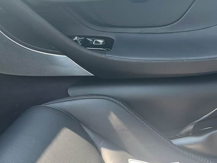 Фото 8 - McLaren GT