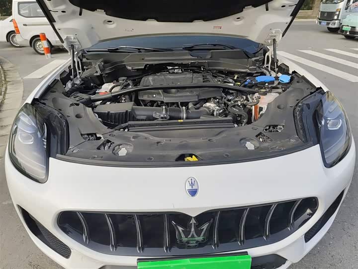 Фото 11 - Maserati Grecale