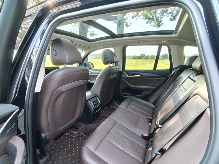 Фото 15 - BMW X3