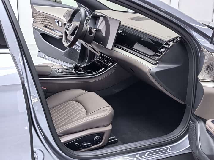 Фото 5 - BYD Han