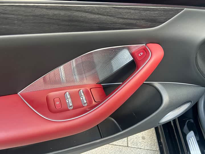 Фото 11 - Luxeed S7