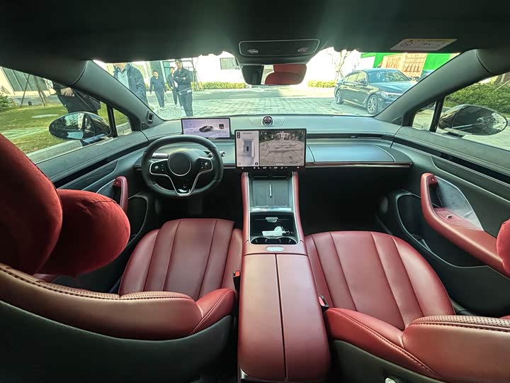 Фото 20 - Luxeed S7