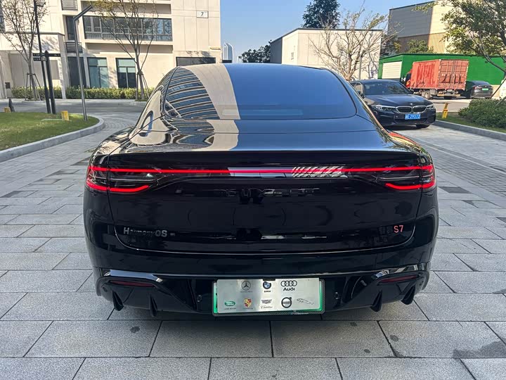 Фото 4 - Luxeed S7