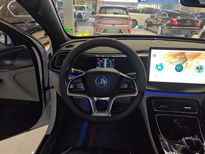 Фото 11 - BYD Qin Plus