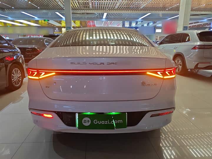 Фото 6 - BYD Qin Plus