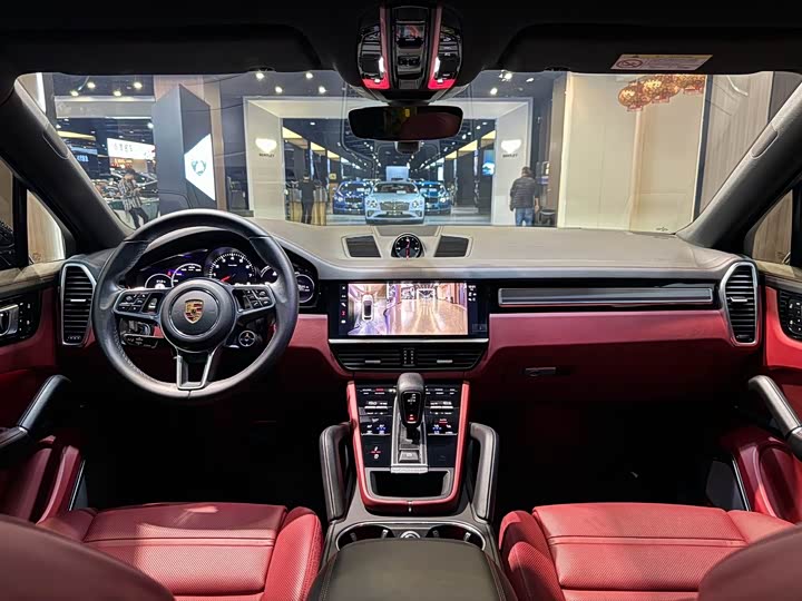 Фото 18 - Porsche Cayenne