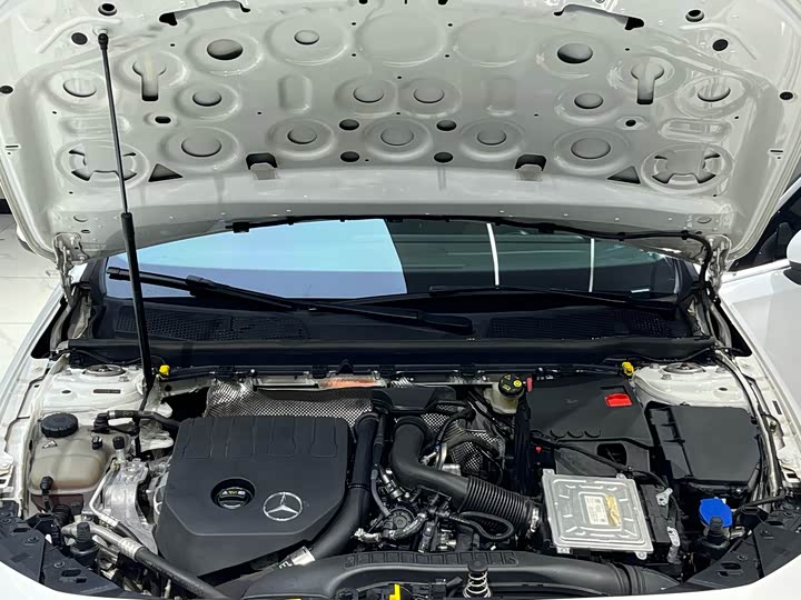 Фото 23 - Mercedes-Benz A-Class