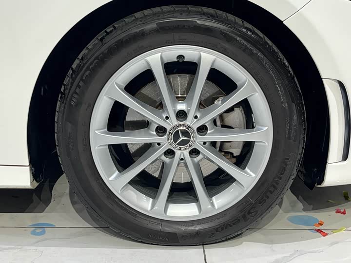 Фото 5 - Mercedes-Benz A-Class