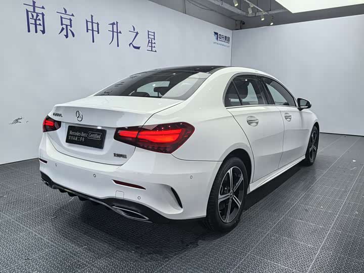 Фото 5 - Mercedes-Benz A-Class