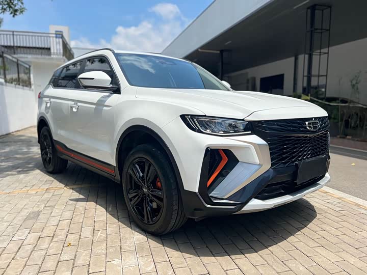 Фото 3 - Geely Atlas