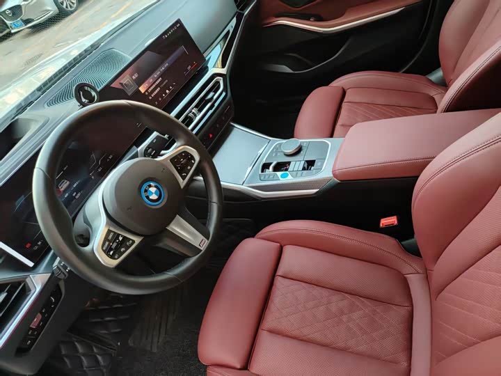 Фото 7 - BMW i3
