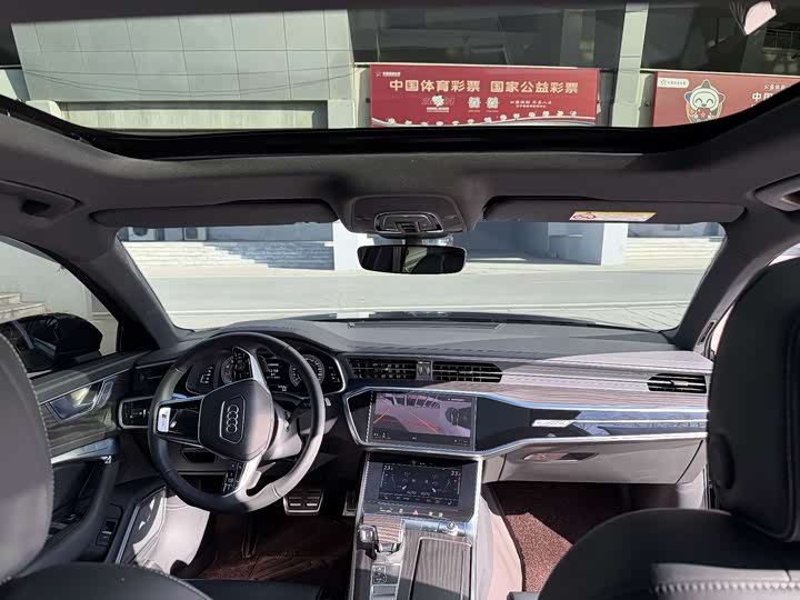 Фото 8 - Audi A6L