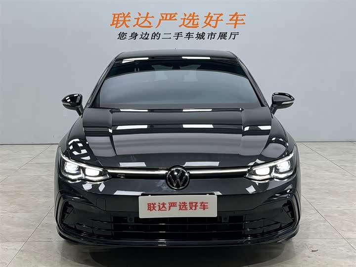 Фото 21 - Volkswagen Golf