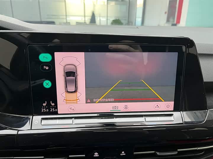 Фото 7 - Volkswagen Golf