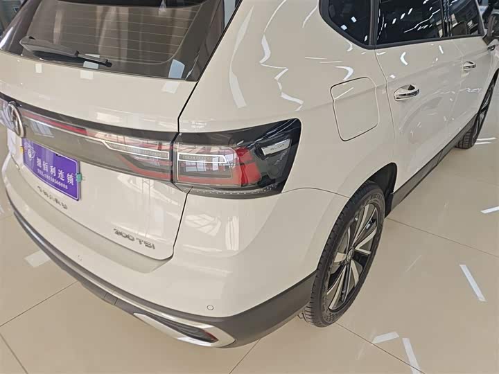 Фото 8 - Volkswagen Tharu