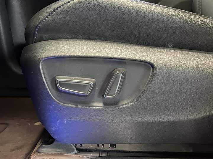 Фото 21 - Toyota Sienna