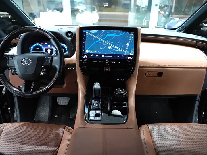 Фото 10 - Toyota Alphard