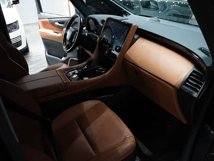 Фото 11 - Toyota Alphard