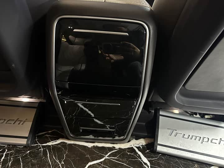 Фото 12 - GAC Trumpchi M8