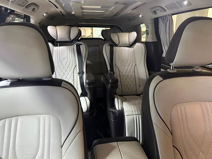 Фото 13 - GAC Trumpchi M8