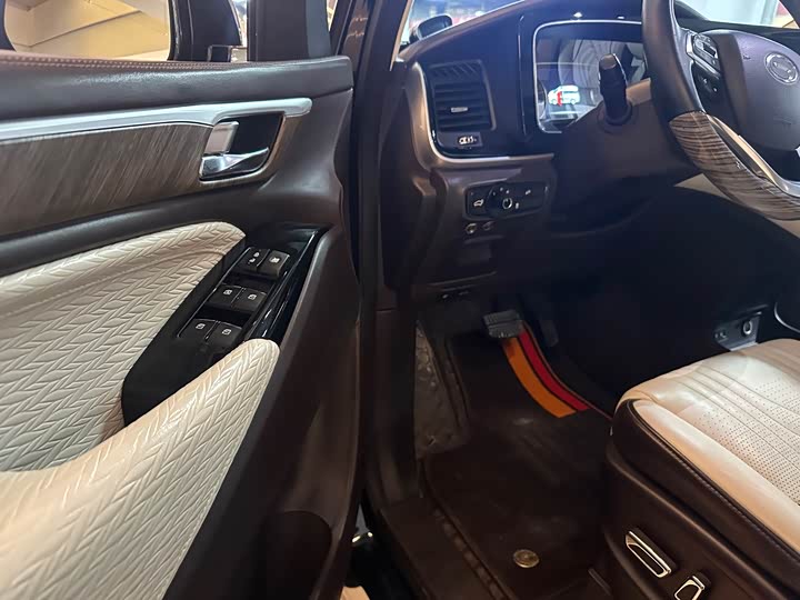 Фото 6 - GAC Trumpchi M8