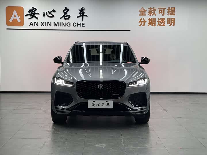 Фото 2 - Jaguar F-Pace