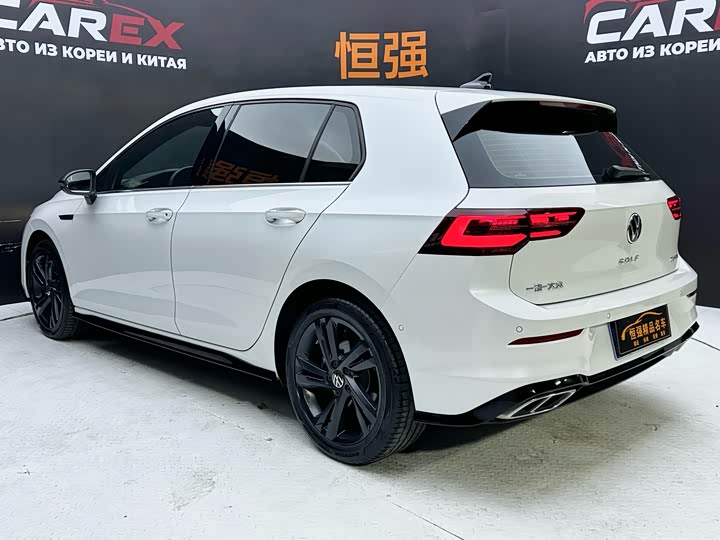 Фото 7 - Volkswagen Golf