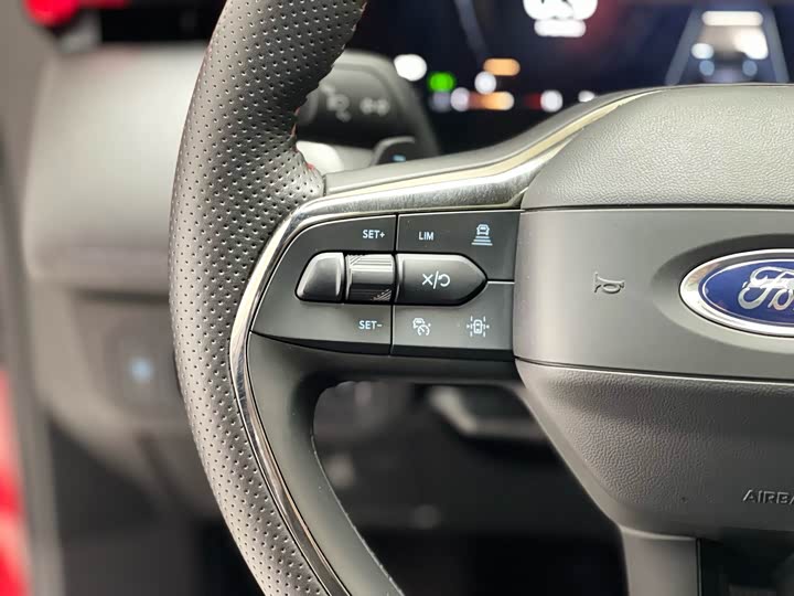 Фото 31 - Ford Mondeo