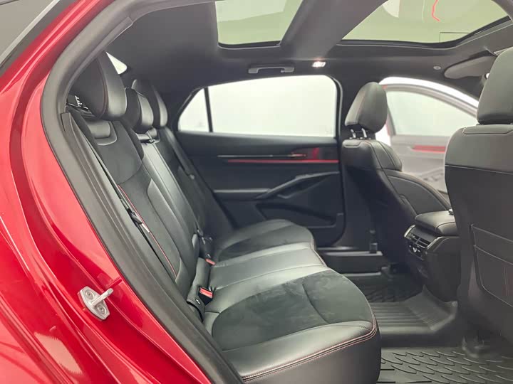 Фото 34 - Ford Mondeo