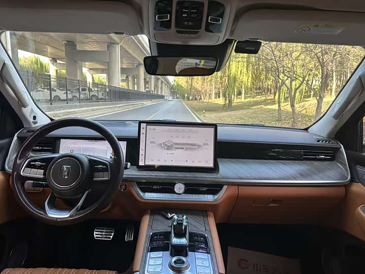 Фото 8 - Tank 500