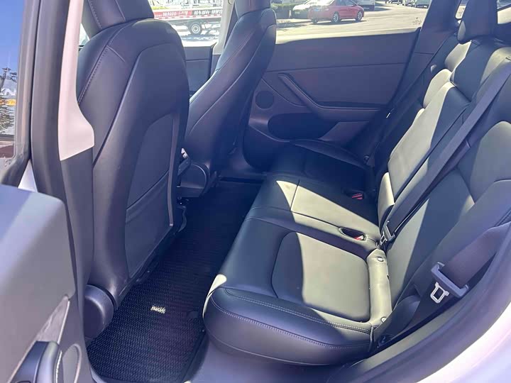 Фото 7 - Tesla Model Y