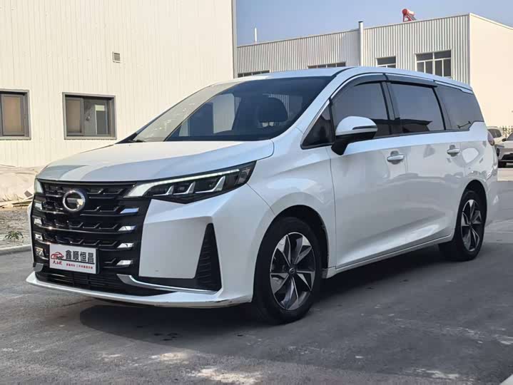 Фото 1 - GAC Trumpchi M6