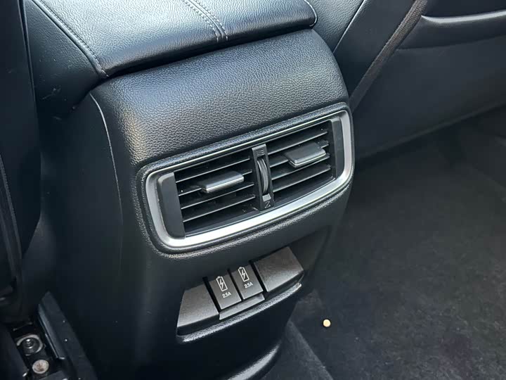 Фото 18 - Honda Breeze