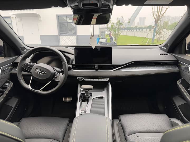 Фото 14 - Geely Preface