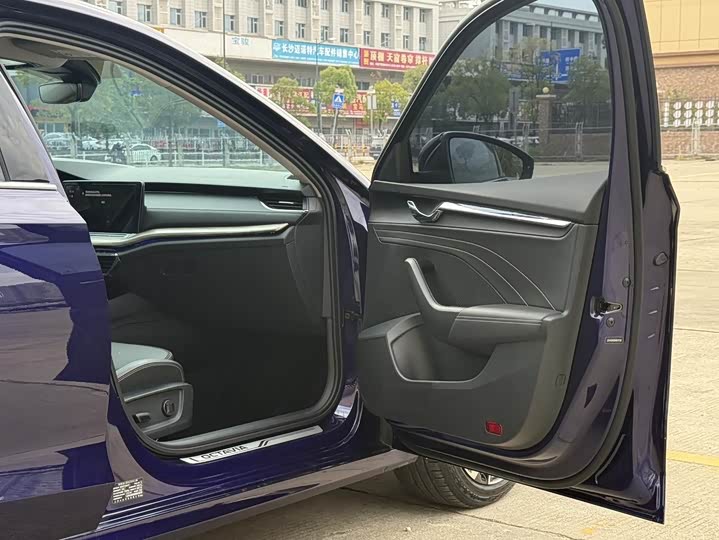 Фото 13 - Skoda Octavia Pro