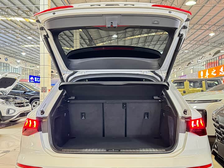 Фото 18 - Audi A3