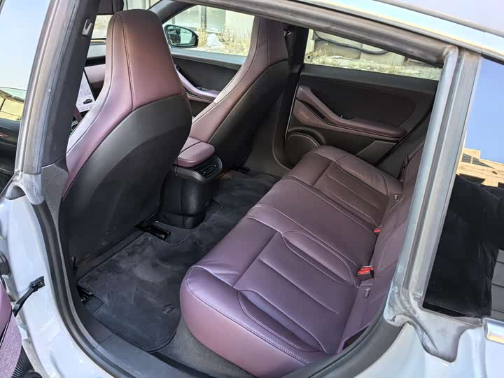 Фото 10 - Nio ET5