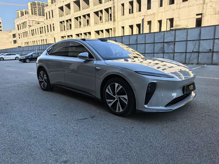 Фото 3 - Nio ET5