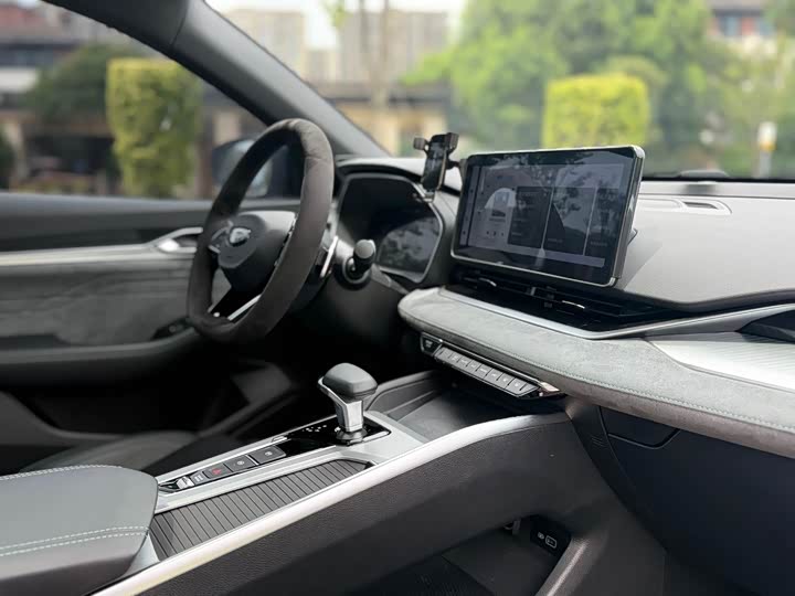 Фото 14 - Geely Preface