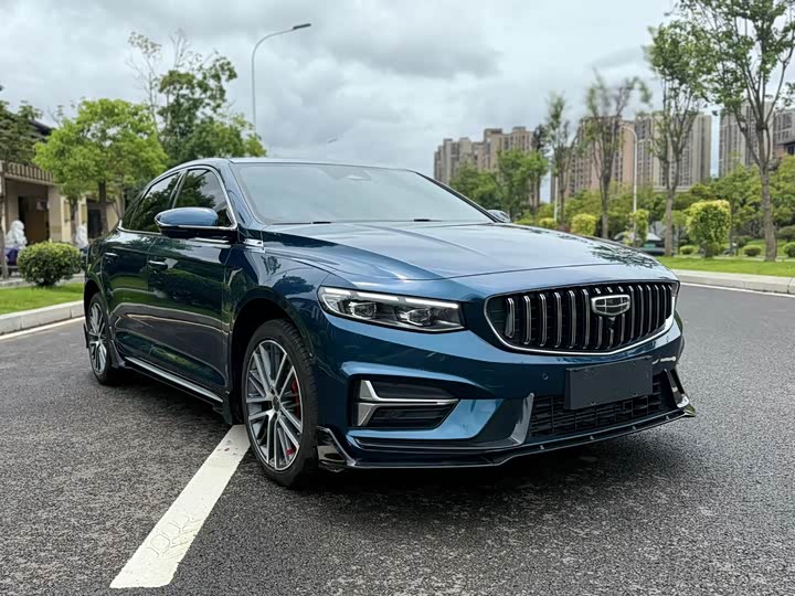 Фото 3 - Geely Preface