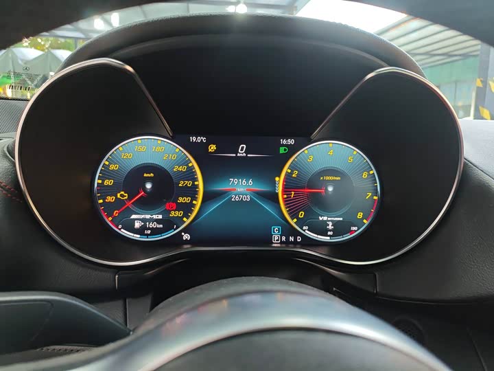 Фото 4 - Mercedes-Benz AMG GT