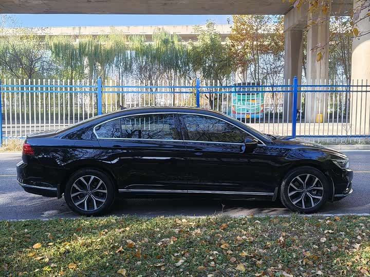 Фото 8 - Volkswagen Magotan