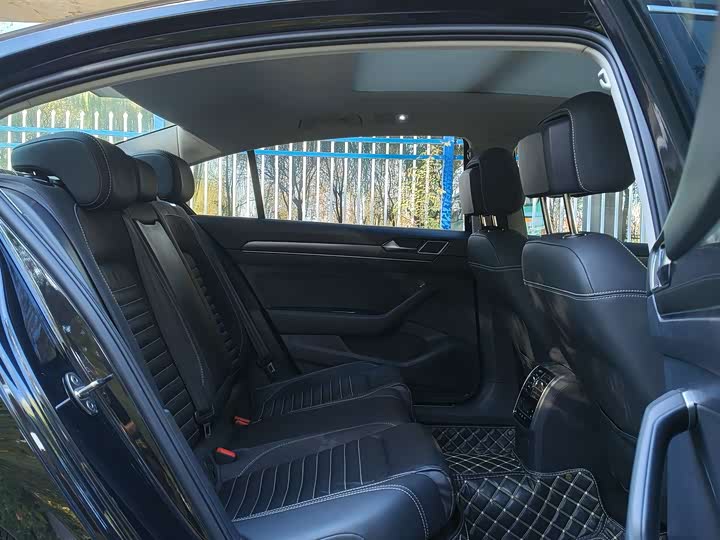 Фото 9 - Volkswagen Magotan