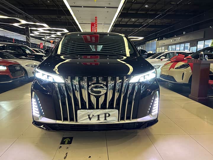 Фото 1 - GAC Trumpchi M6