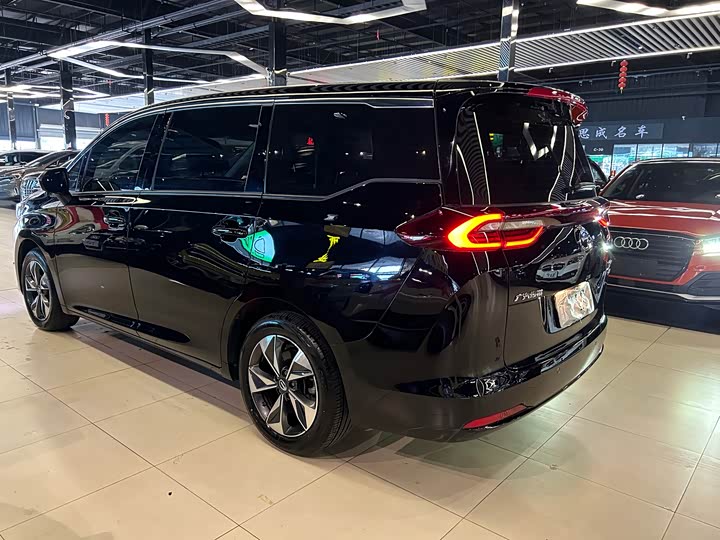 Фото 12 - GAC Trumpchi M6