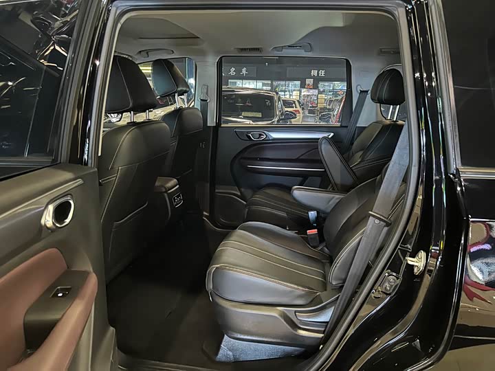 Фото 5 - GAC Trumpchi M6